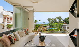 Luxury apartment with sea views for sale in a beachfront complex on the New Golden Mile between Marbella and Estepona 785223 
