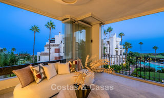 Luxury apartment with sea views for sale in a beachfront complex on the New Golden Mile between Marbella and Estepona 785242 