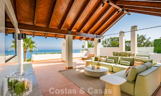 Renovated penthouse with sea views for sale on the beachfront on the New Golden Mile between Marbella and Estepona 785272 