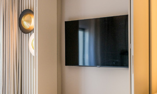Renovated penthouse with sea views for sale on the beachfront on the New Golden Mile between Marbella and Estepona 785281 