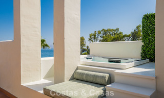 Renovated penthouse with sea views for sale on the beachfront on the New Golden Mile between Marbella and Estepona 785298 