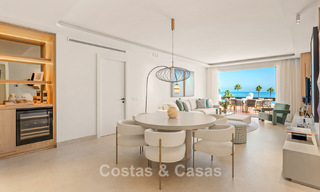 Renovated penthouse with sea views for sale on the beachfront on the New Golden Mile between Marbella and Estepona 785303 
