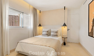 Renovated penthouse with sea views for sale on the beachfront on the New Golden Mile between Marbella and Estepona 785311 