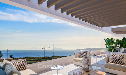 Launch! Innovative off-plan apartments with panoramic mountain and sea views for sale near Estepona town center 785257