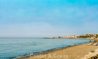 Luxurious beachfront property with open sea views for sale, directly on the beach on Marbella's prestigious Golden Mile 785332 