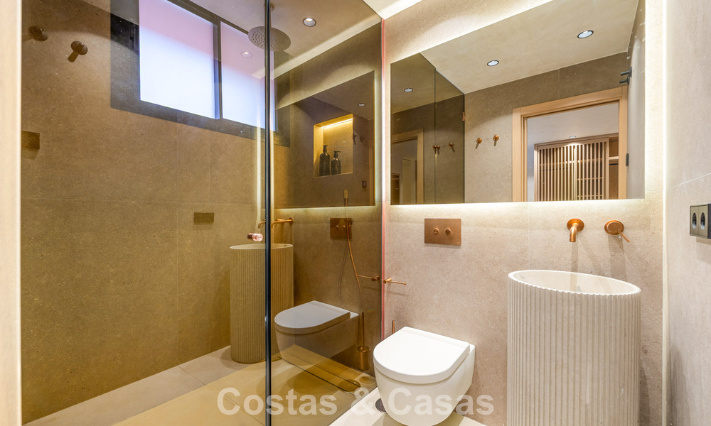 Prestigious townhouse for sale in an exclusive residential complex on Marbella's Golden Mile 785410