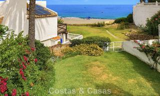 Spacious, move-in ready house with sea views for sale, adjacent to the beach, near Estepona town 785475 