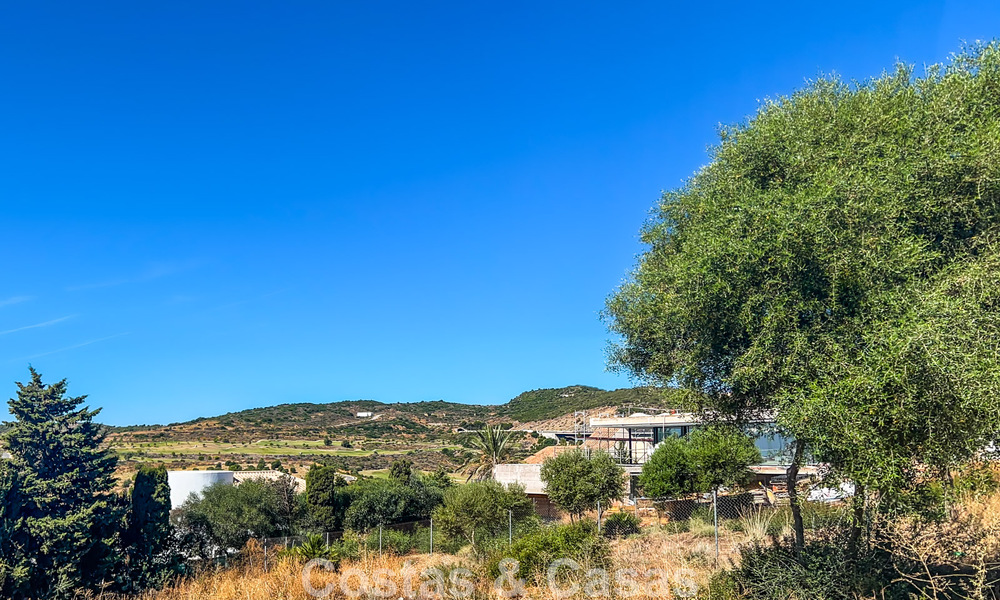 Great residential plot for sale with lovely views, to build your dream villa – Valle Romano, Estepona West 785460