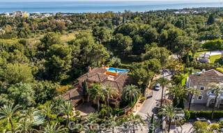 Spacious, Spanish luxury villa for sale in a secluded residential area on Marbella's Golden Mile 785682 