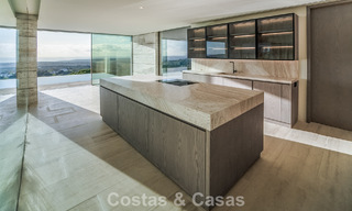 New, high-end luxury villa for sale with panoramic sea views in a gated and 24/7 residential area in Sotogrande, Costa del Sol 785647 