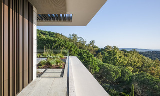 New, high-end luxury villa for sale with panoramic sea views in a gated and 24/7 residential area in Sotogrande, Costa del Sol 785653 