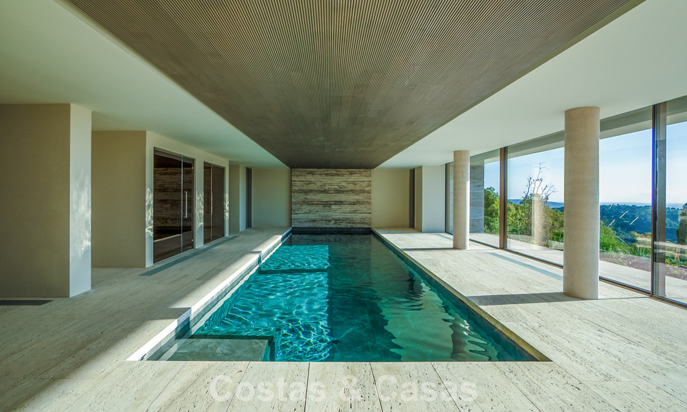 New, high-end luxury villa for sale with panoramic sea views in a gated and 24/7 residential area in Sotogrande, Costa del Sol 785656