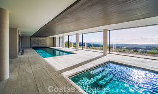 New, high-end luxury villa for sale with panoramic sea views in a gated and 24/7 residential area in Sotogrande, Costa del Sol 785657 