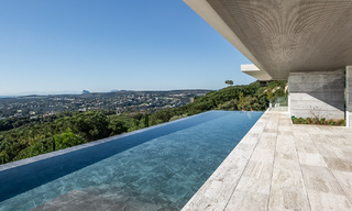 New, high-end luxury villa for sale with panoramic sea views in a gated and 24/7 residential area in Sotogrande, Costa del Sol 785670 