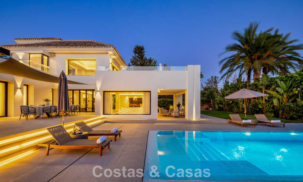 Stunning frontline golf luxury villa for sale in the heart of Nueva Andalucia, Marbella 785595