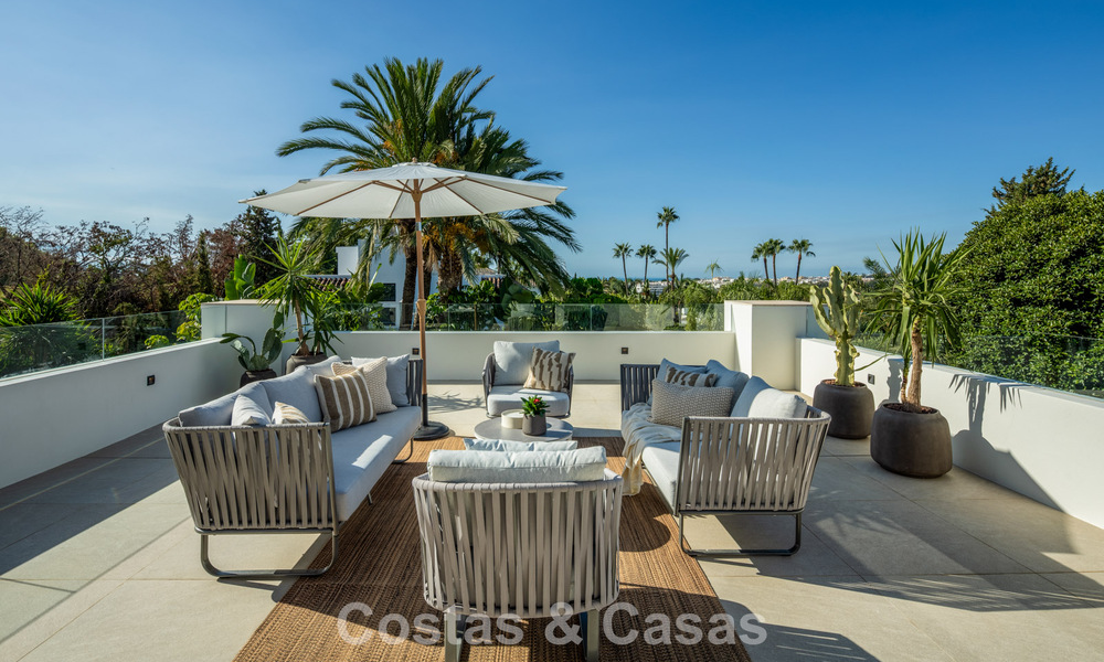 Stunning frontline golf luxury villa for sale in the heart of Nueva Andalucia, Marbella 785602