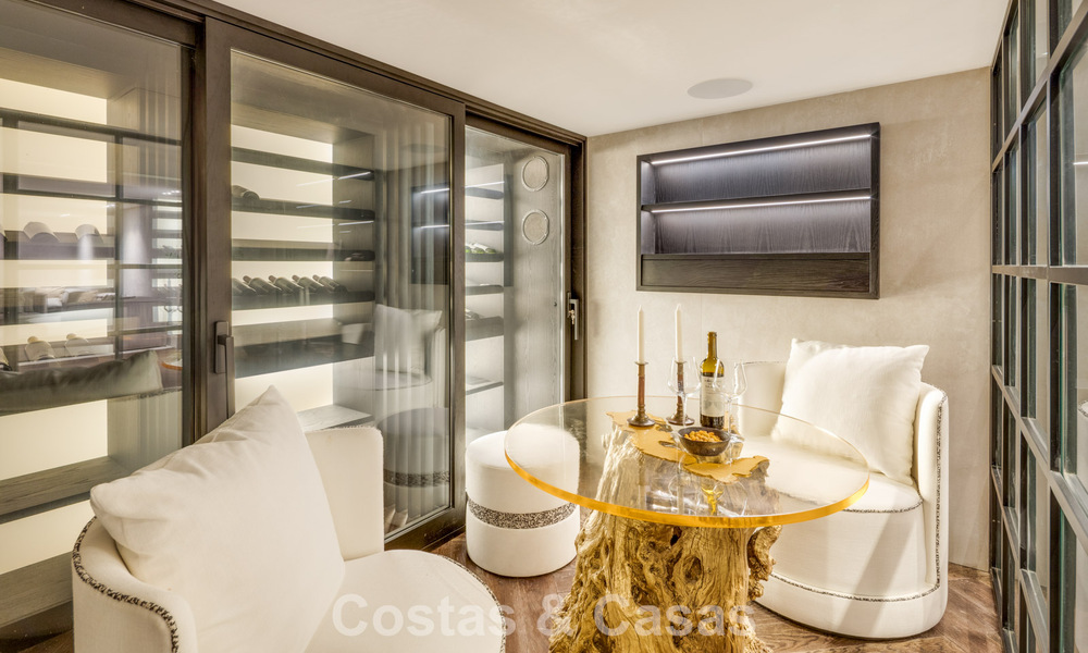 Stunning frontline golf luxury villa for sale in the heart of Nueva Andalucia, Marbella 785610