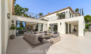 Spacious luxury villa with modern Mediterranean architecture for sale on Marbella's Golden Mile 785541 