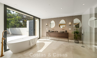 Spacious luxury villa with modern Mediterranean architecture for sale on Marbella's Golden Mile 785552 