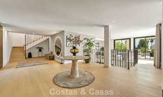 Spacious luxury villa with modern Mediterranean architecture for sale on Marbella's Golden Mile 785564 