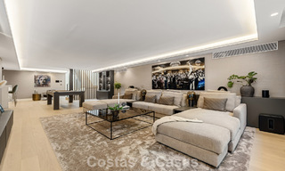 Spacious luxury villa with modern Mediterranean architecture for sale on Marbella's Golden Mile 785571 