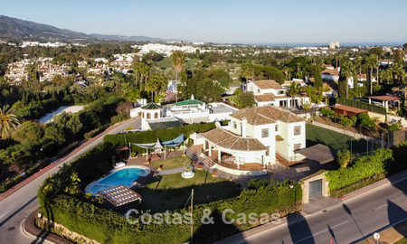 Beautiful 6-bedroom villa for sale, directly on the Los Naranjos Golf Club in Nueva Andalucia, Marbella 785733