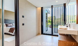 Majestic masterpiece for sale in a sleek, modern style in a secure residential area of Sotogrande, Costa del Sol 786195 