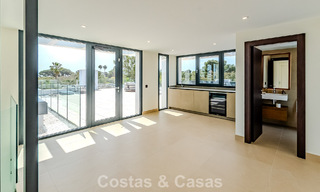 Majestic masterpiece for sale in a sleek, modern style in a secure residential area of Sotogrande, Costa del Sol 786241 