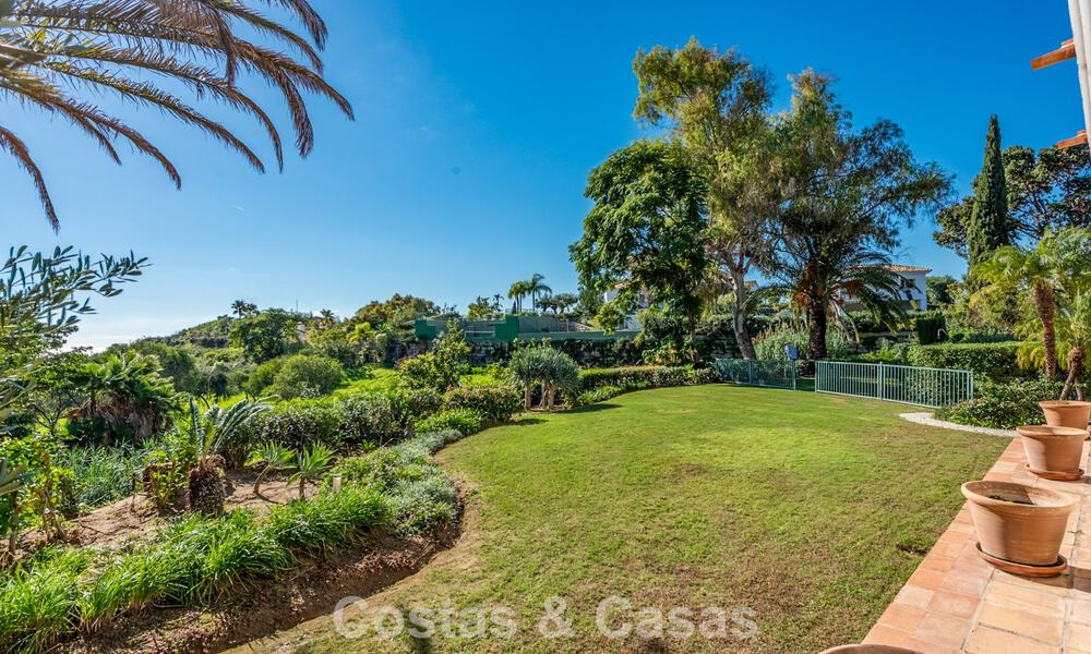Outstanding luxury villa for sale in timeless Andalusian architecture, with sea views in Benahavis - Marbella 786049