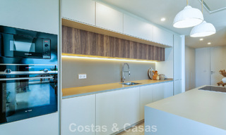 New apartments for sale in a prime location with sea views, between Benalmadena and Fuengirola, Costa del Sol 801798 