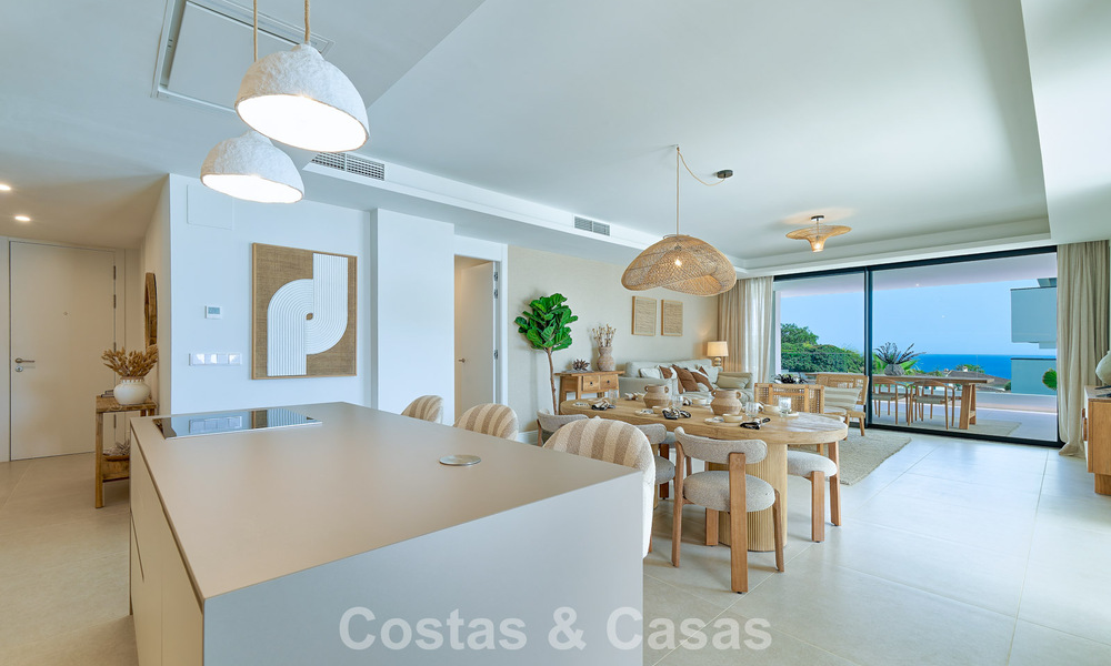 New apartments for sale in a prime location with sea views, between Benalmadena and Fuengirola, Costa del Sol 801803