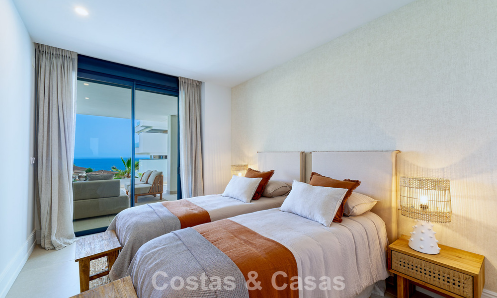 New apartments for sale in a prime location with sea views, between Benalmadena and Fuengirola, Costa del Sol 801805