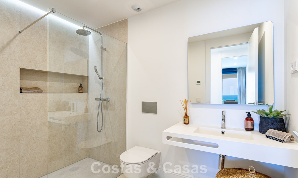 New apartments for sale in a prime location with sea views, between Benalmadena and Fuengirola, Costa del Sol 801807