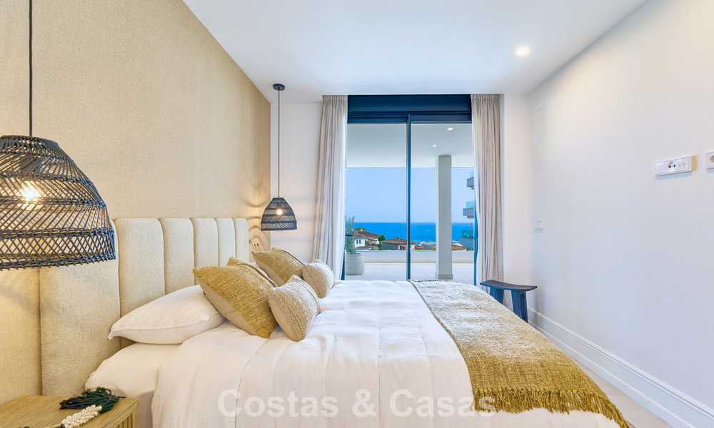New apartments for sale in a prime location with sea views, between Benalmadena and Fuengirola, Costa del Sol 801813
