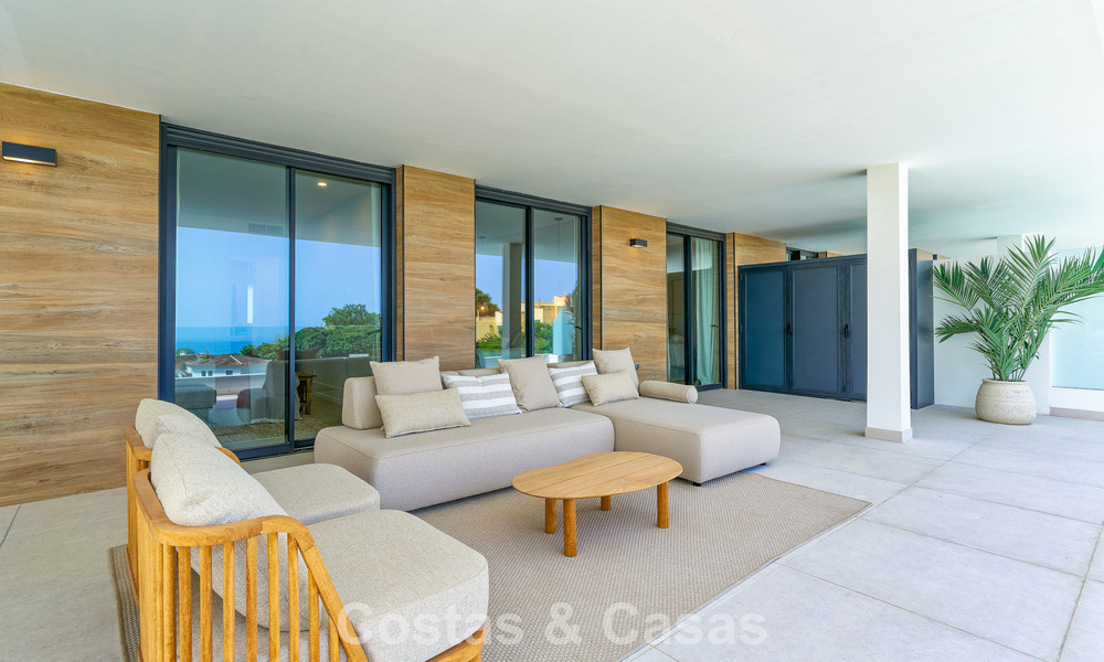 New apartments for sale in a prime location with sea views, between Benalmadena and Fuengirola, Costa del Sol 801814