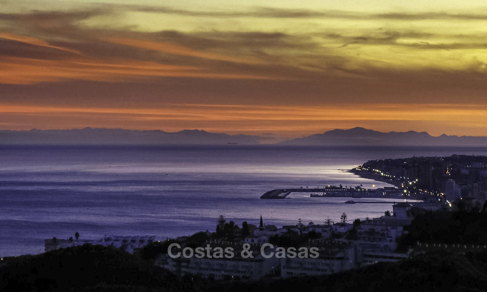 New apartments for sale in a prime location with sea views, between Benalmadena and Fuengirola, Costa del Sol 801837