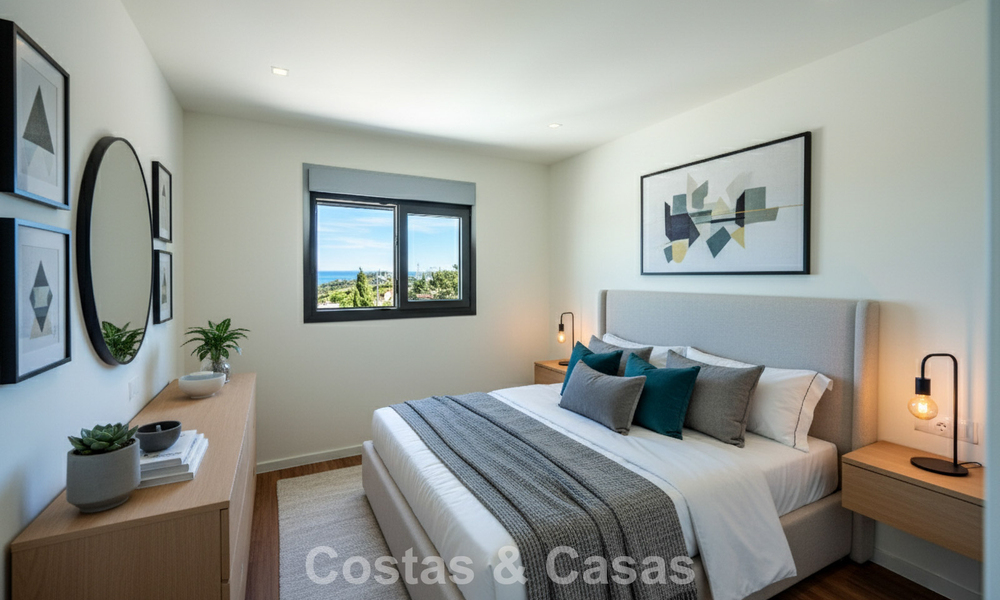 Move-in ready, brand new, modern, top-floor apartment for sale in a golf urbanization near Estepona town 785914