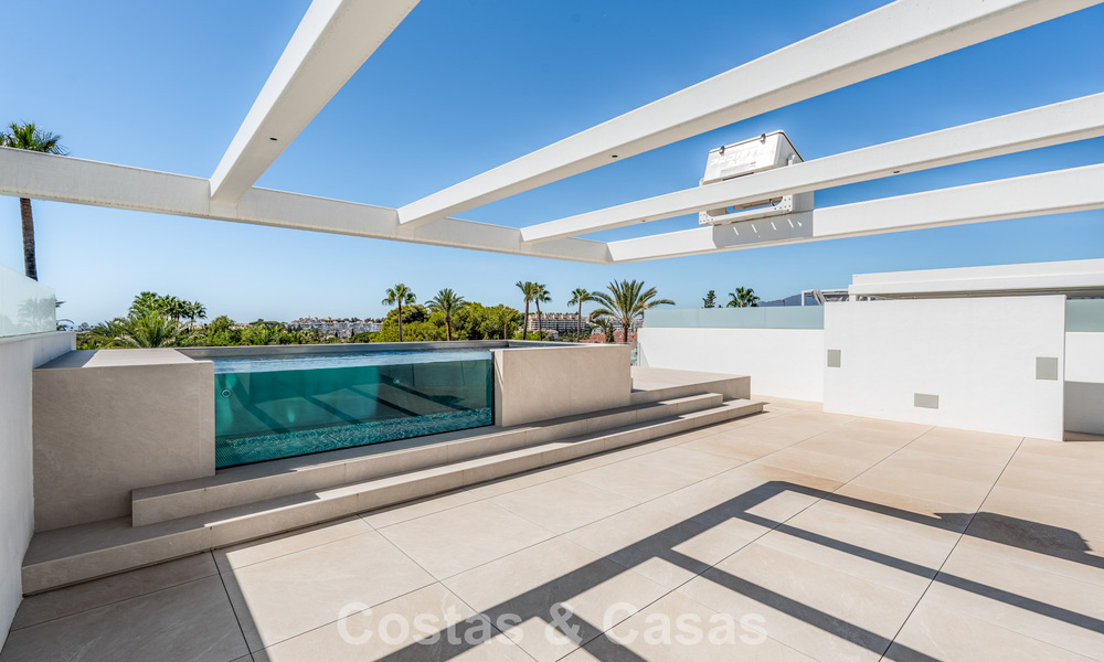 Move-in ready, modern luxury home for sale on the edge of Nueva Andalucia and the Golden Mile, Marbella 786016