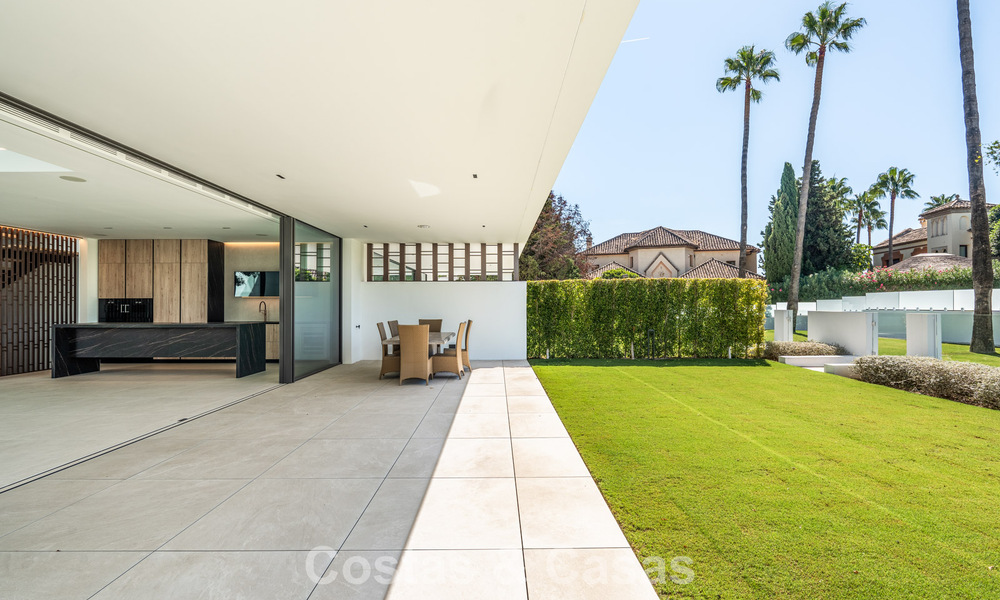 Move-in ready, modern luxury home for sale on the edge of Nueva Andalucia and the Golden Mile, Marbella 786028
