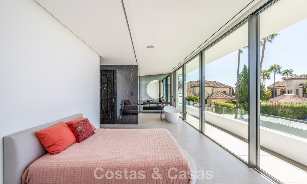 Move-in ready, modern luxury home for sale on the edge of Nueva Andalucia and the Golden Mile, Marbella 786040