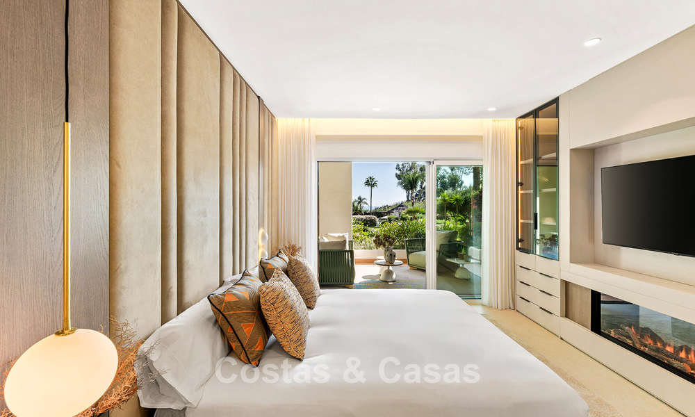 Move-in ready, luxury beachfront apartment for sale on the New Golden Mile between Marbella and Estepona 785952