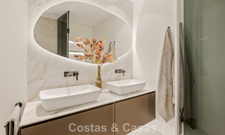 Move-in ready, luxury beachfront apartment for sale on the New Golden Mile between Marbella and Estepona 785966 