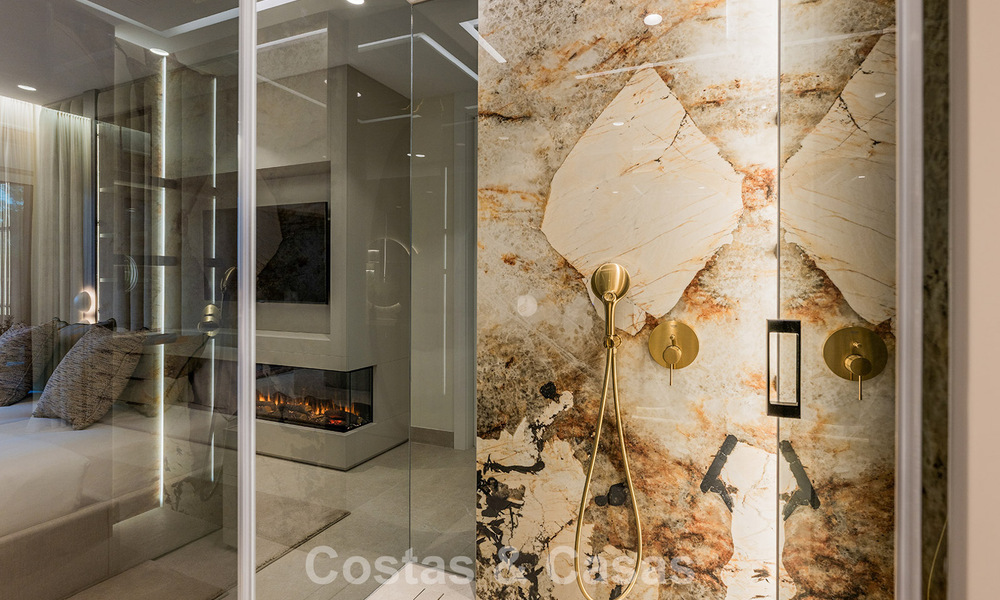 Move-in ready, luxury beachfront apartment for sale on the New Golden Mile between Marbella and Estepona 785975