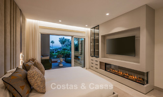 Move-in ready, luxury beachfront apartment for sale on the New Golden Mile between Marbella and Estepona 785977 