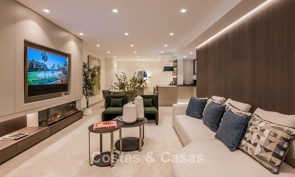 Move-in ready, luxury beachfront apartment for sale on the New Golden Mile between Marbella and Estepona 785981