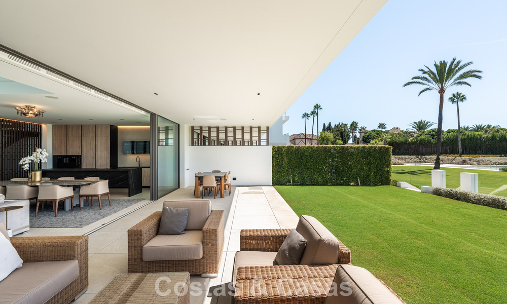 Move-in ready home with a modern design, located on the edge of Nueva Andalucía and Marbella's Golden Mile 786013