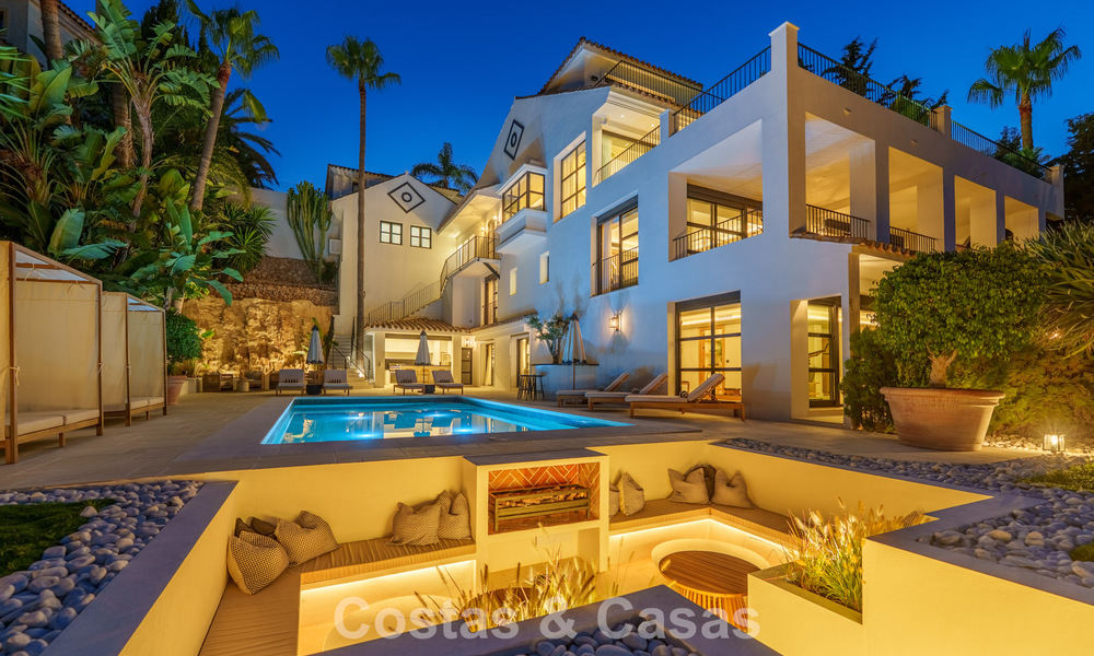 Stately luxury villa for sale in a desirable residential area in the heart of Nueva Andalucia, Marbella 785841