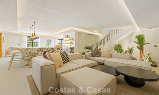 Stately luxury villa for sale in a desirable residential area in the heart of Nueva Andalucia, Marbella 785866 