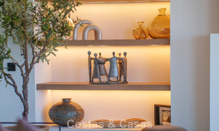 Stately luxury villa for sale in a desirable residential area in the heart of Nueva Andalucia, Marbella 785874 