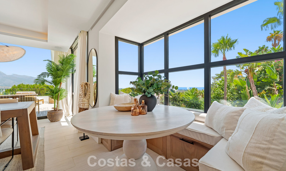 Stately luxury villa for sale in a desirable residential area in the heart of Nueva Andalucia, Marbella 790385